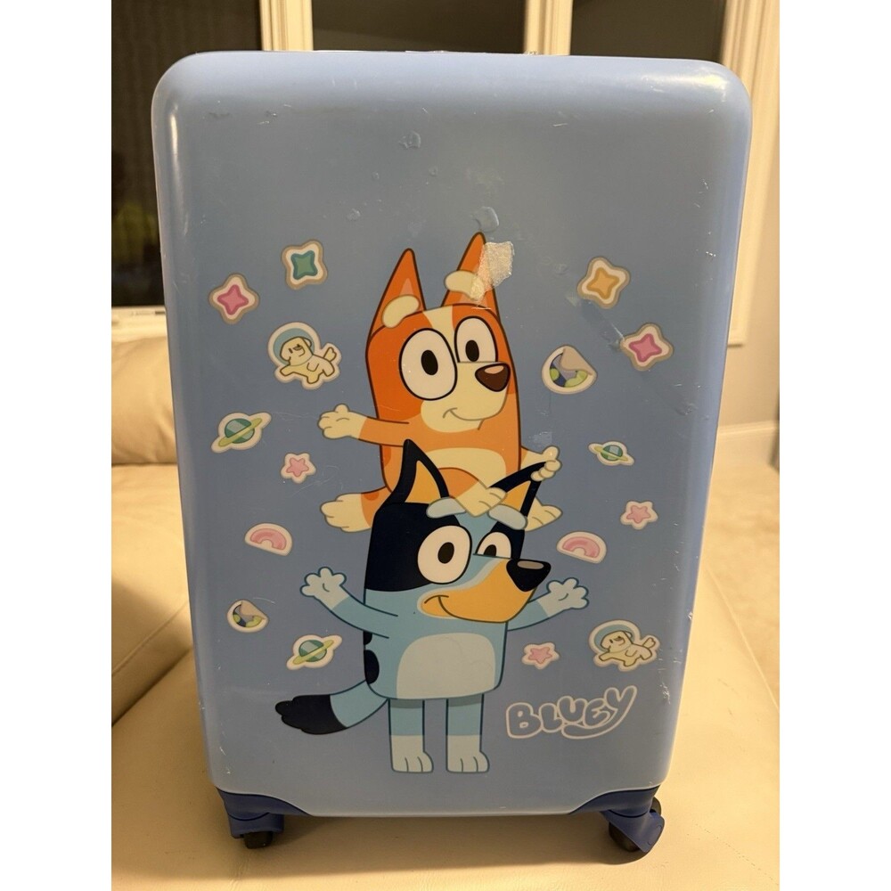 Bluey 3-Piece Wheeled luggage + Backpack Set With Luggage Tag - Picture 3 of 8